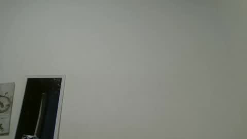 Snapshot of hanny_kail chatting on 10-15-25, 02:22 hanny online show from 10-15-25, 02:22