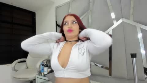 Snapshot of hanny_watson chatting on 02-23-25, 04:35 hanny_watson online show from 02-23-25, 04:35