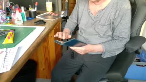 charly online show from 05-27-26, 04:09