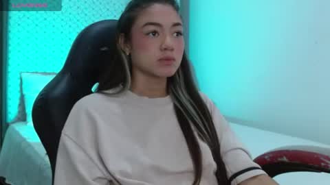 Snapshot of hantonella chatting on 06-30-26, 03:02 Anto online show from 06-30-26, 03:02