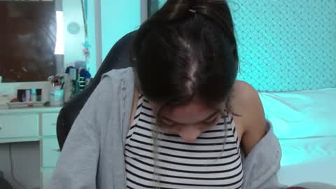 Snapshot of hantonella chatting on 07-13-26, 01:58 Anto online show from 07-13-26, 01:58