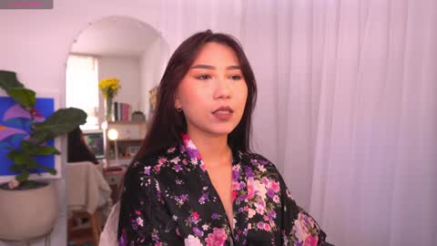 Mizi online show from 01-07-25, 05:09