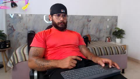 hanz_col online show from 04-02-26, 03:15