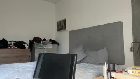 hanzlagerfelt online show from 09-15-25, 10:54