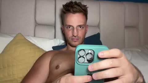 hanzlagerfelt online show from 11-05-25, 11:05