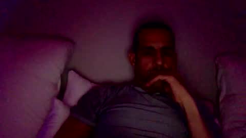 Snapshot of happy2334 chatting on 09-15-25, 02:06 skysky6969 online show from 09-15-25, 02:06