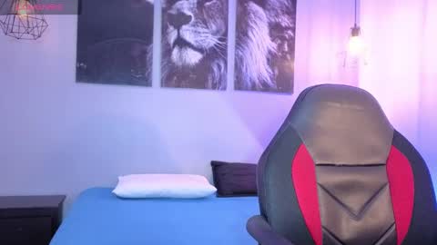 happy_hot7 online show from 05-15-26, 11:50