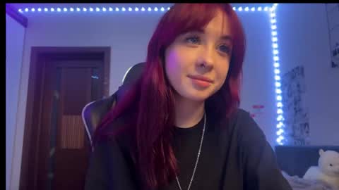 Snapshot of happy_milly chatting on 10-17-25, 05:26 Call me Milly online show from 10-17-25, 05:26