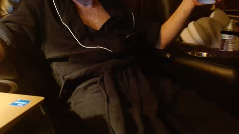 Jhonassmann12 online show from 01-06-25, 08:35