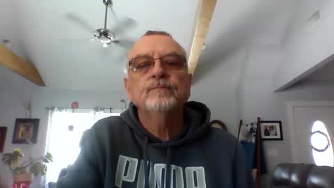 Snapshot of happynudist7373 chatting on 02-15-26, 05:53 happynudist7373 online show from 02-15-26, 05:53