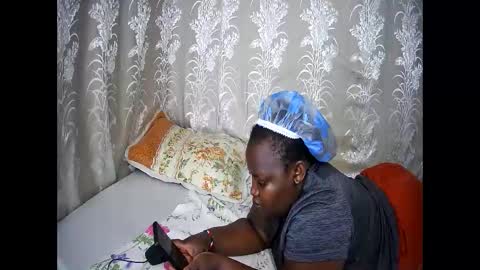 happysonia online show from 09-11-25, 10:37