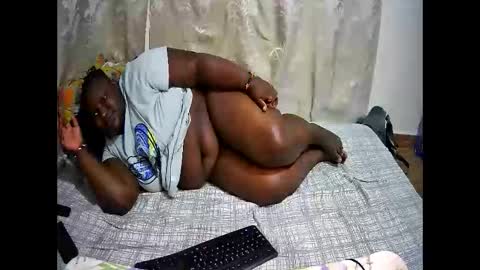 happysonia online show from 10-19-25, 06:52