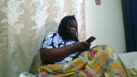 Snapshot of happysonia chatting on 06-15-26, 09:22 happysonia online show from 06-15-26, 09:22