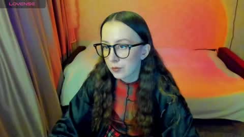 Snapshot of happystephanie chatting on 05-17-26, 05:31 Stephanie online show from 05-17-26, 05:31