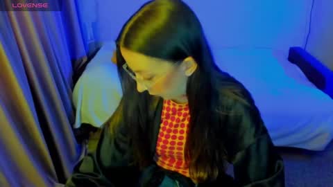 Snapshot of happystephanie chatting on 05-21-26, 03:52 Stephanie online show from 05-21-26, 03:52