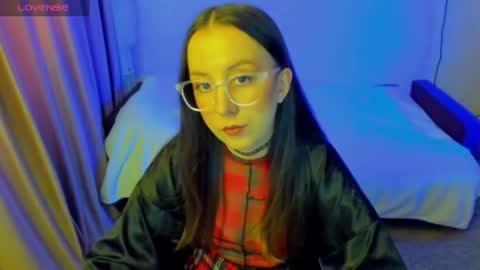 Snapshot of happystephanie chatting on 05-23-26, 02:54 Stephanie online show from 05-23-26, 02:54