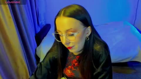 Snapshot of happystephanie chatting on 06-03-26, 08:14 Stephanie online show from 06-03-26, 08:14