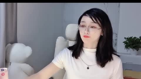 Snapshot of happysweetie168 chatting on 03-03-25, 04:56 Daisy online show from 03-03-25, 04:56