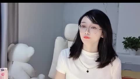 Snapshot of happysweetie168 chatting on 03-04-25, 07:19 Daisy online show from 03-04-25, 07:19