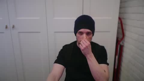 happyvelvetpaw online show from 04-14-26, 03:29