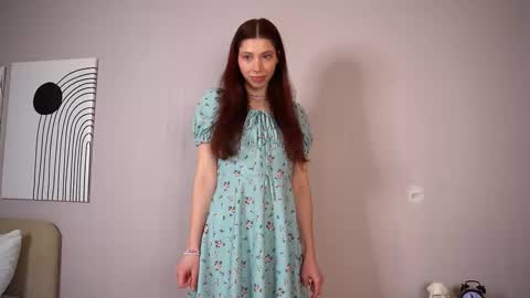 Snapshot of happyvivy chatting on 01-08-25, 06:41 Vivy online show from 01-08-25, 06:41