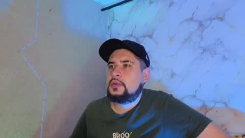 Snapshot of haraldturner chatting on 03-28-26, 11:32 haraldturner online show from 03-28-26, 11:32