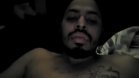 Snapshot of hard1thing chatting on 12-17-24, 05:51 hard1thing online show from 12-17-24, 05:51