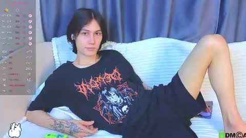 Mark online show from 07-23-26, 11:52