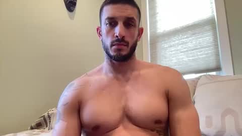 Snapshot of hard_runner_ chatting on 11-20-25, 04:07 hard_runner_ online show from 11-20-25, 04:07