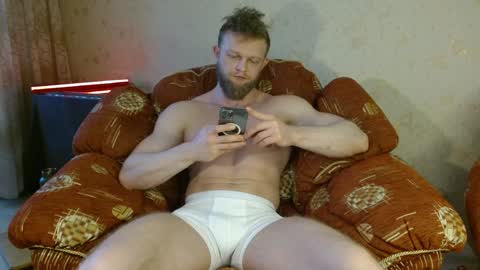 Snapshot of hardandripped chatting on 02-02-25, 08:02 Valentino Hard online show from 02-02-25, 08:02