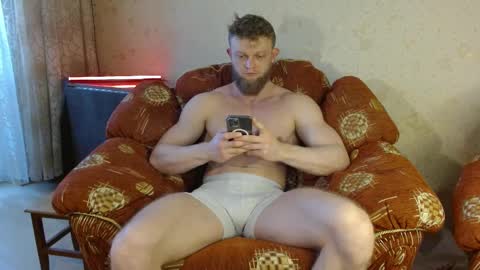 Snapshot of hardandripped chatting on 02-27-25, 08:17 Valentino Hard online show from 02-27-25, 08:17