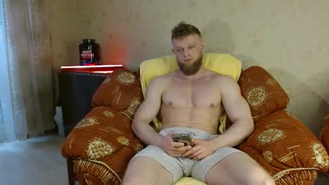 Snapshot of hardandripped chatting on 03-11-25, 07:15 Valentino Hard online show from 03-11-25, 07:15