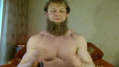 Snapshot of hardandripped chatting on 09-17-25, 11:56 Valentino Hard online show from 09-17-25, 11:56