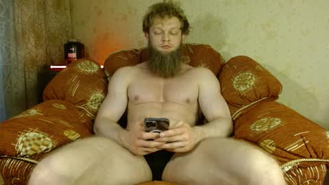 Snapshot of hardandripped chatting on 09-21-25, 03:35 Valentino Hard online show from 09-21-25, 03:35