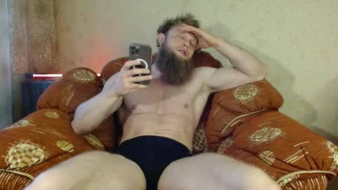 Snapshot of hardandripped chatting on 09-26-25, 11:58 Valentino Hard online show from 09-26-25, 11:58