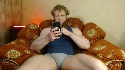 Snapshot of hardandripped chatting on 09-28-25, 02:55 Valentino Hard online show from 09-28-25, 02:55