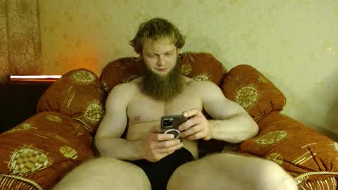 Snapshot of hardandripped chatting on 10-13-25, 09:15 Valentino Hard online show from 10-13-25, 09:15