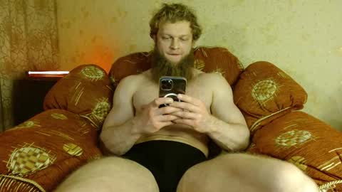 Snapshot of hardandripped chatting on 10-14-25, 10:32 Valentino Hard online show from 10-14-25, 10:32