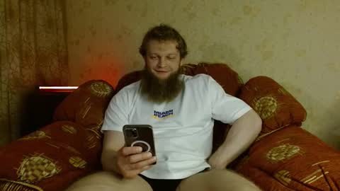 Snapshot of hardandripped chatting on 10-29-25, 11:17 Valentino Hard online show from 10-29-25, 11:17