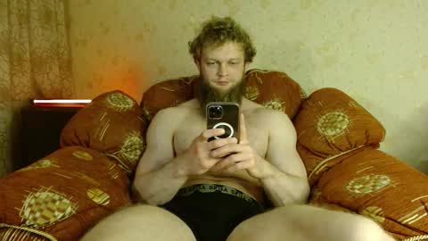 Snapshot of hardandripped chatting on 11-04-25, 01:48 Valentino Hard online show from 11-04-25, 01:48