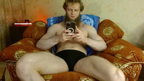 Snapshot of hardandripped chatting on 11-18-25, 04:39 Valentino Hard online show from 11-18-25, 04:39