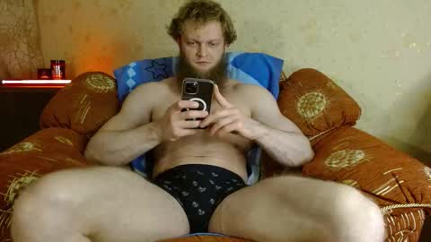 Snapshot of hardandripped chatting on 11-19-25, 05:07 Valentino Hard online show from 11-19-25, 05:07
