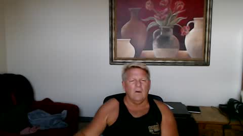 Snapshot of hardblondcouplehawaii chatting on 07-15-26, 03:23 Steele and Cassie online show from 07-15-26, 03:23