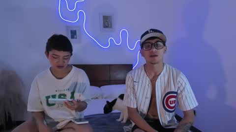 Snapshot of hardcoreheat_ind chatting on 02-08-26, 10:57 kade and demi independent models online show from 02-08-26, 10:57