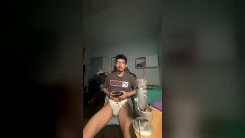 Snapshot of harddmikee chatting on 06-26-26, 02:27 harddmikee online show from 06-26-26, 02:27