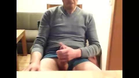 Snapshot of hardman7007 chatting on 03-02-25, 06:51 hardman7007 online show from 03-02-25, 06:51