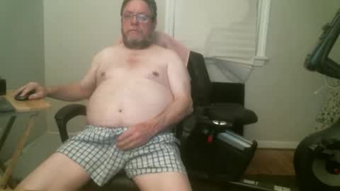 Snapshot of hardmik chatting on 02-10-26, 08:07 Mik online show from 02-10-26, 08:07