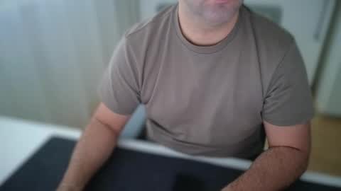 Snapshot of hardmodeonly chatting on 11-07-25, 10:59 Luca Velour online show from 11-07-25, 10:59