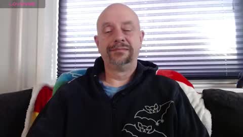 Snapshot of hardmrlazy chatting on 01-08-25, 12:26 MrLazy online show from 01-08-25, 12:26