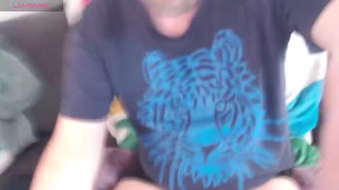 Snapshot of hardmrlazy chatting on 01-19-25, 12:50 MrLazy online show from 01-19-25, 12:50